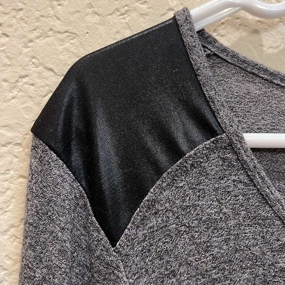 PHILOSOPHY WOMEN’S GRAY TOP LONG SLEEVE SIZE M - Picture 5 of 9